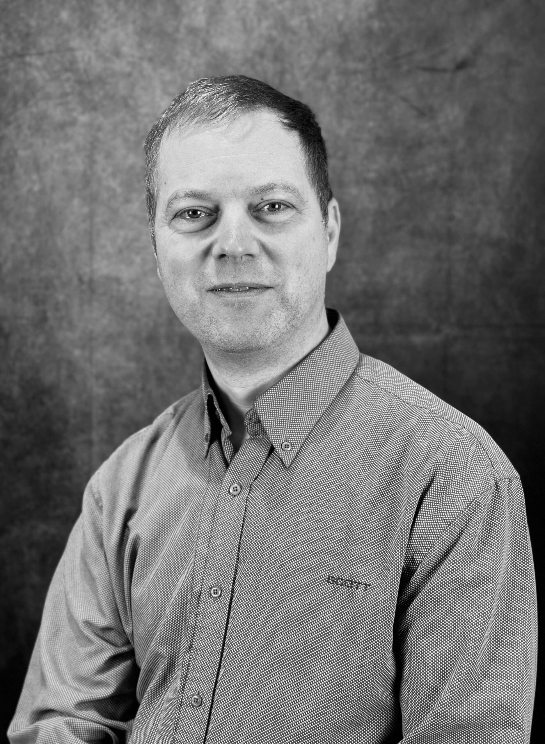 Sedri employee